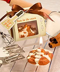 "Bun in The Oven" Cinnamon Candle Favors, 1
